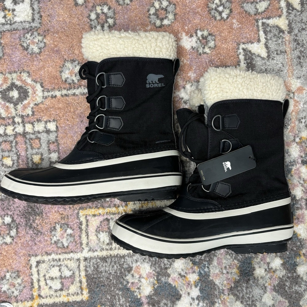 Sorel Winter Carnival NL3483-011 Black Waterproof Snow Boot Women 9.5 Cozy Cuff